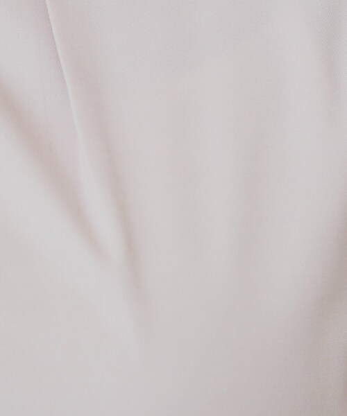 index(インデックス)の「フロントパール調タックパフトップス【UV/接触冷感/洗濯機洗い可】(Tシャツ/カットソー・レディース・チャコールグレー/ライトイエロー系/ナチュラル/ライトブルー・36/38/40/42)」の11枚目の写真