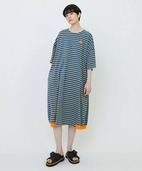 FRAPBOIS(フラボア)の「ボーダーカットワンピ(ワンピース・レディース・ブルー/ホワイト・1)」の18枚目の写真