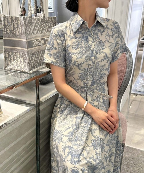 LAFFMO(ラフモ)の「トワルドジュイ風ベルト付きシャツワンピース(ワンピース・レディース・ブルー/ブラック・F)」の10枚目の写真