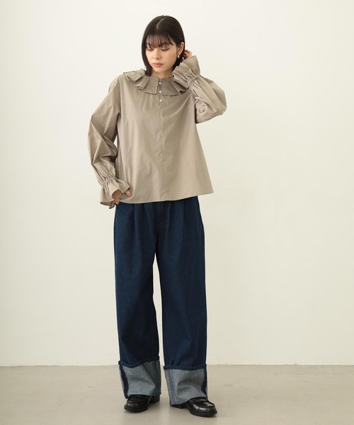 MILKFED.（ミルクフェド）の「MULTI RUFFLE COLLAR BLOUSE（シャツ/ブラウス・レディース・ブラック/ホワイト/ベージュ・ONE SIZE）」の5枚目の写真