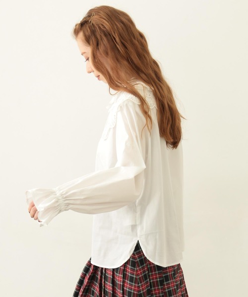 MILKFED.（ミルクフェド）の「MULTI RUFFLE COLLAR BLOUSE（シャツ/ブラウス・レディース・ブラック/ホワイト/ベージュ・ONE SIZE）」の10枚目の写真