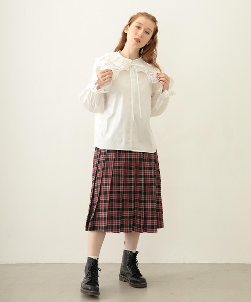 MILKFED.（ミルクフェド）の「MULTI RUFFLE COLLAR BLOUSE（シャツ/ブラウス・レディース・ブラック/ホワイト/ベージュ・ONE SIZE）」の14枚目の写真