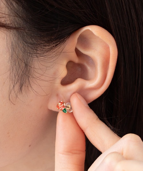 BIZOUX 花モチーフ ピアス(片耳用) BIZOUX 花モチーフ ピアス(片耳用)