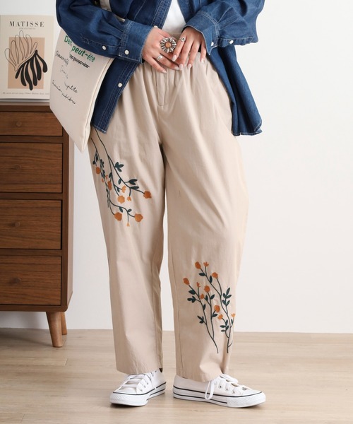 あめご出品 EMAGO サイド花刺繍ストレートパンツ（その他パンツ）｜Emago