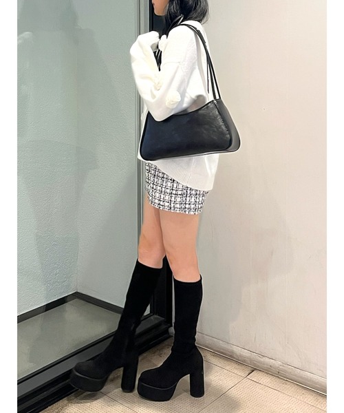 CALNAMUR（カルナムール）の「バラモチーフニット（ニット/セーター・レディース・レッド/ホワイト/ブラック・FREE）」の5枚目の写真