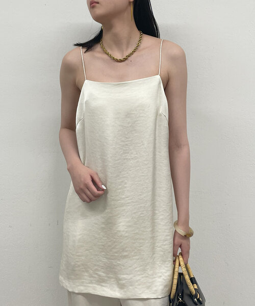 LOUNGEDRESS サテンキャミチュニック セール】サテンキャミチュニック（シャツ/ブラウス