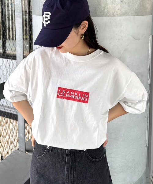 Franklin Climbing（フランクリンクライミング）の「【Franklin Climbing】ユニセックスレッドロゴプリントTEE（Tシャツ/カットソー・レディース・ホワイト/ブラック/ライトグレー・MEDIUM/LARGE）」の22枚目の写真