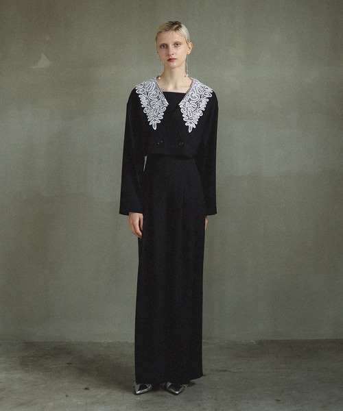 et.UNiVER（エトユニベール）の「Big collar setup（パンツドレス