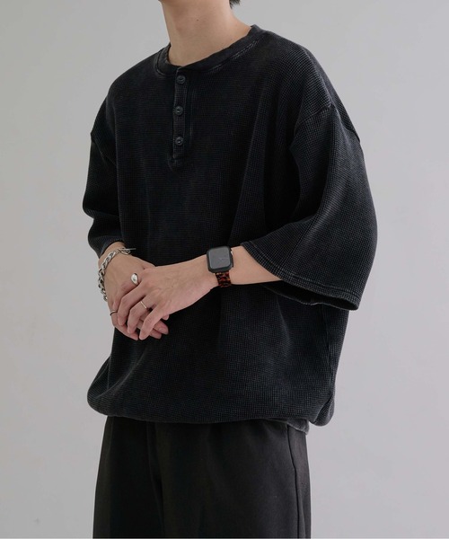epnok（エプノック）の「ワッフルヘンリーネック半袖Tee（Tシャツ/カットソー・メンズ・グレー/ブラック/ブラック系その他・SMALL/MEDIUM/LARGE）」の11枚目の写真