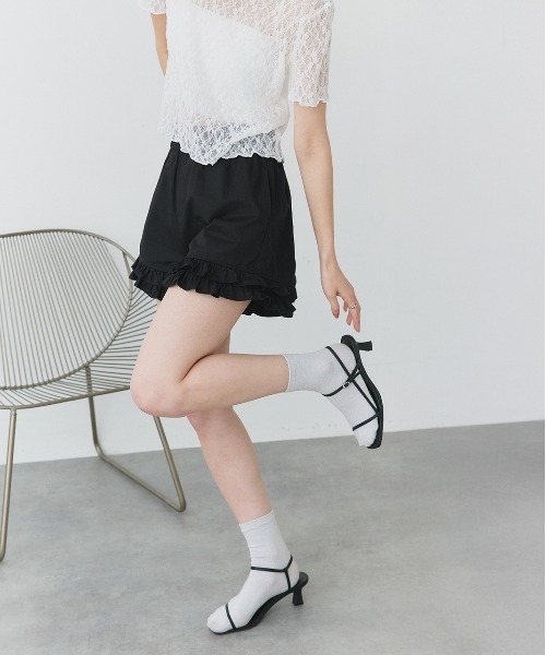 ad thie(アドティエ)の「ヘムフリル ショートパンツ(その他パンツ・レディース・ブラック/ブルー・FREE)」の10枚目の写真