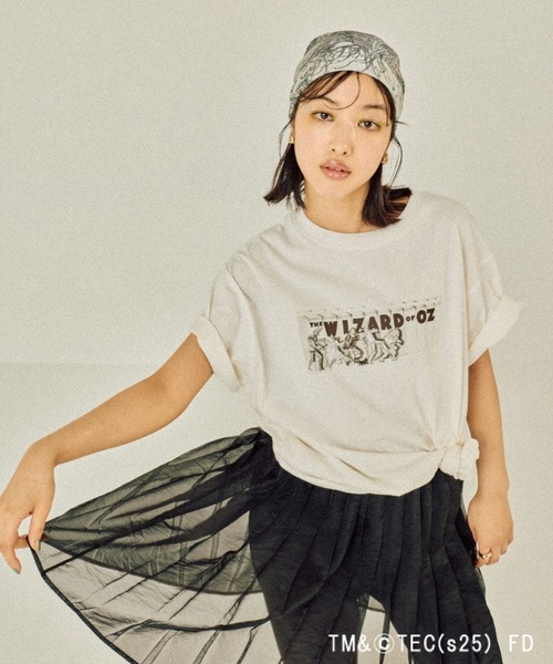 LEPSIM(レプシィム)の「【CINEMA/シネマ】アソートプリントT 570278(Tシャツ/カットソー・レディース・チャコールグレー/ホワイト/ホワイト系その他/ブルー・FREE)」の3枚目の写真