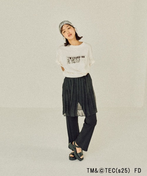 LEPSIM(レプシィム)の「【CINEMA/シネマ】アソートプリントT 570278(Tシャツ/カットソー・レディース・チャコールグレー/ホワイト/ホワイト系その他/ブルー・FREE)」の20枚目の写真