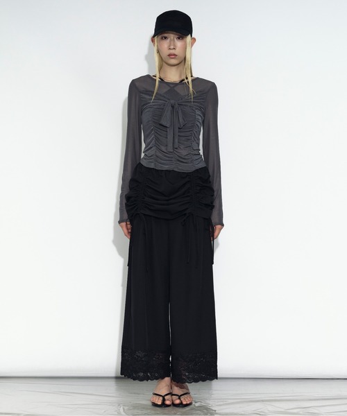 Ezick（エジック）の「shirring sheer ビスチェシアートップス（Tシャツ/カットソー・レディース・グレー/ブラック・FREE）」の11枚目の写真