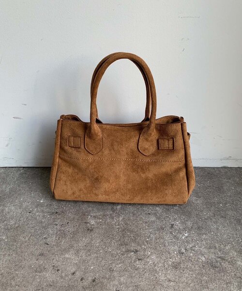 DouDou（ドゥドゥ）の「フェイクスエードスクエアバッグ（ショルダーバッグ・レディース・キャメル/ベージュ・FREE）」の13枚目の写真