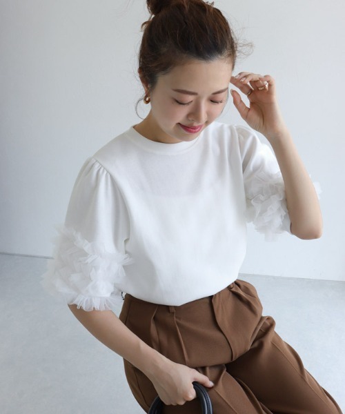 Pierrot(ピエロ)の「チュールスリーブプルオーバー(Tシャツ/カットソー・レディース・杢グレー/オフホワイト/ブラック・L/M)」の19枚目の写真