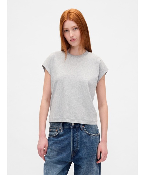 GAP(ギャップ)の「リラックスフィット クロップドTシャツ(Tシャツ/カットソー・レディース・ブラウン/ライトグレー/ホワイト/ブラック・XS/S/M/L/XXS/XL)」の1枚目の写真