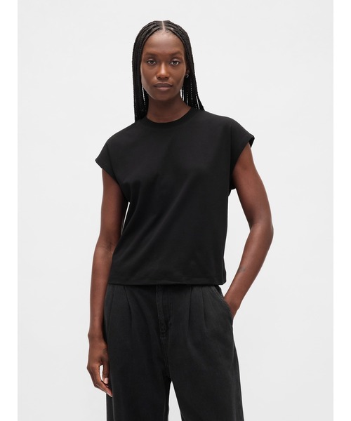 GAP(ギャップ)の「リラックスフィット クロップドTシャツ(Tシャツ/カットソー・レディース・ブラウン/ライトグレー/ホワイト/ブラック・XS/S/M/L/XXS/XL)」の3枚目の写真