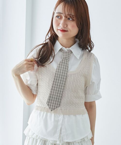 MAJESTIC LEGON（マジェスティックレゴン）の「ネクタイセットシャツドッキングニット（ニット/セーター・レディース・ブラウン/ネイビー/ベージュ・MEDIUM）」の3枚目の写真