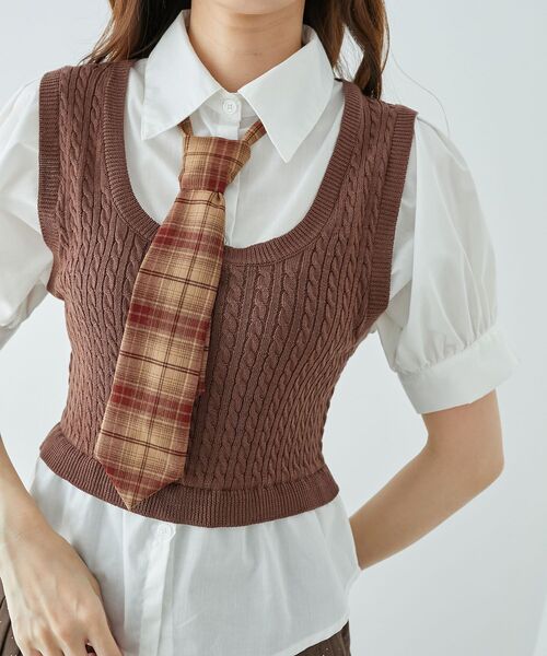 MAJESTIC LEGON（マジェスティックレゴン）の「ネクタイセットシャツドッキングニット（ニット/セーター・レディース・ブラウン/ネイビー/ベージュ・MEDIUM）」の2枚目の写真