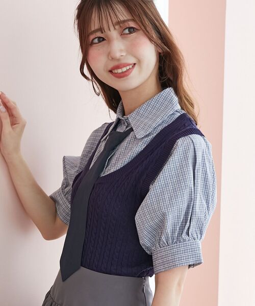 MAJESTIC LEGON（マジェスティックレゴン）の「ネクタイセットシャツドッキングニット（ニット/セーター・レディース・ブラウン/ネイビー/ベージュ・MEDIUM）」の9枚目の写真