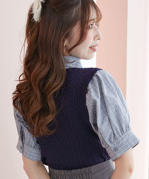 MAJESTIC LEGON（マジェスティックレゴン）の「ネクタイセットシャツドッキングニット（ニット/セーター・レディース・ブラウン/ネイビー/ベージュ・MEDIUM）」の10枚目の写真