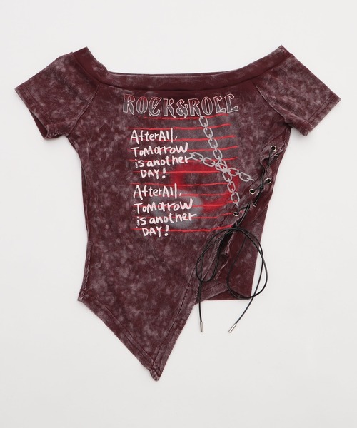 Figments（フィグメンツ）の「ROCK&ROLLオフショルT（Tシャツ/カットソー・レディース・ブラック/レッド・FREE）」の15枚目の写真