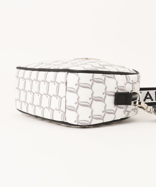 JILL STUART（ジルスチュアート）の「JILL STUART(ジル スチュアート)　ブランチ　ショルダー（ショルダーバッグ・レディース・ブラック/ピンク/チョコ・FREE）」の5枚目の写真