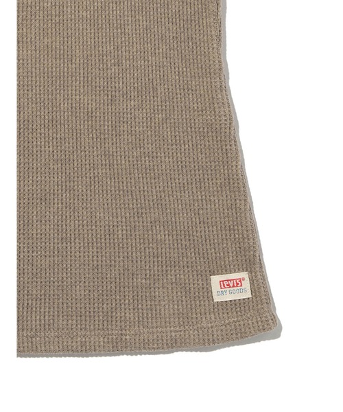 Levi's(リーバイス)の「Levi's/リーバイス DRY GOODS ワッフルTシャツ(Tシャツ/カットソー・レディース・ベージュ・XS/S/M)」の11枚目の写真