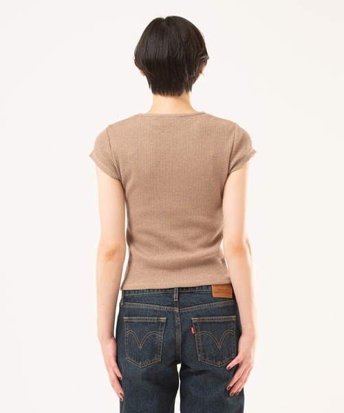Levi's(リーバイス)の「Levi's/リーバイス DRY GOODS ワッフルTシャツ(Tシャツ/カットソー・レディース・ベージュ・XS/S/M)」の3枚目の写真