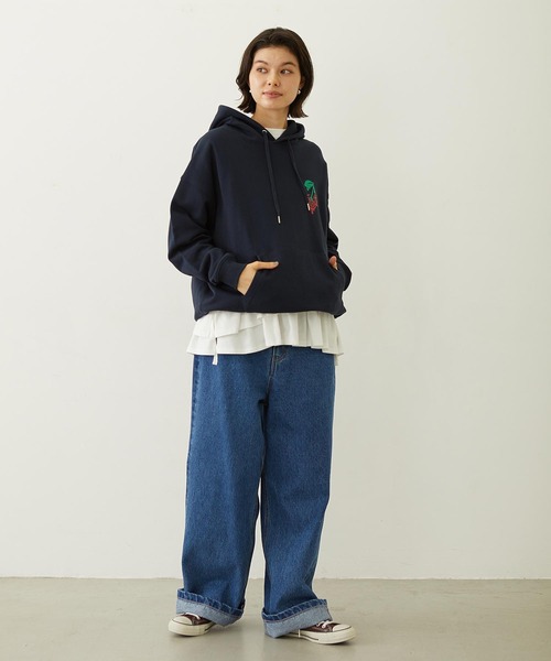 MILKFED.(ミルクフェド)の「MELTY CHERRY SWEAT HOODIE(パーカー・レディース・オフホワイト/ライトブルー/ネイビー・M/L)」の8枚目の写真