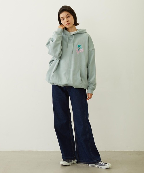 MILKFED.(ミルクフェド)の「MELTY CHERRY SWEAT HOODIE(パーカー・レディース・オフホワイト/ライトブルー/ネイビー・M/L)」の18枚目の写真