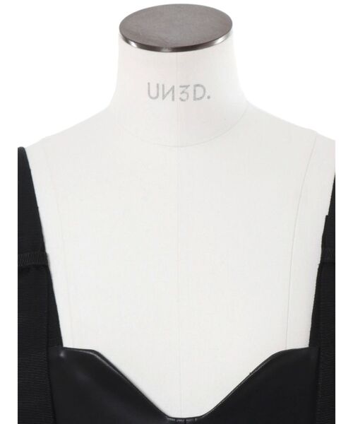 UN3D.(アンスリード)の「FAKE LEATHER COCOON LONG CAMI / フェイクレザーコクーンロングキャミ(その他トップス・レディース・グレー/ブラック・38/36)」の14枚目の写真