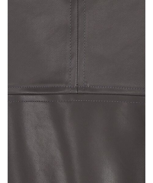 UN3D.(アンスリード)の「FAKE LEATHER COCOON LONG CAMI / フェイクレザーコクーンロングキャミ(その他トップス・レディース・グレー/ブラック・38/36)」の17枚目の写真