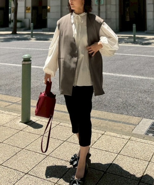 DONOBAN(ドノバン)の「【ANDRESD】nuance button gilet 結婚式 オケージョン セレモニー 二次会 同窓会 ベスト 羽織 パーティー お呼ばれ会(その他トップス・レディース・グレイッシュベージュ/グレー/ブラック・M)」の13枚目の写真