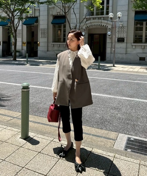 DONOBAN(ドノバン)の「【ANDRESD】nuance button gilet 結婚式 オケージョン セレモニー 二次会 同窓会 ベスト 羽織 パーティー お呼ばれ会(その他トップス・レディース・グレイッシュベージュ/グレー/ブラック・M)」の14枚目の写真