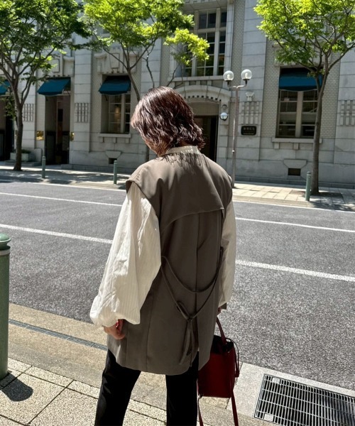 DONOBAN(ドノバン)の「【ANDRESD】nuance button gilet 結婚式 オケージョン セレモニー 二次会 同窓会 ベスト 羽織 パーティー お呼ばれ会(その他トップス・レディース・グレイッシュベージュ/グレー/ブラック・M)」の15枚目の写真