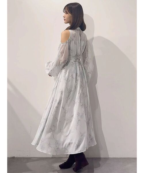 MERCURYDUO（マーキュリーデュオ）の「花柄バックレースアップロング