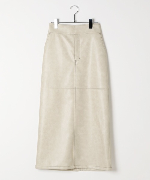 BAYFLOW（ベイフロー）の「[WEB限定／セットアップ対応]フェイクレザースカート（スカート・レディース・オフホワイト/ブラック・SMALL/MEDIUM）」の5枚目の写真