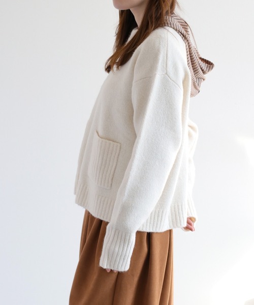 cepo(セポ)の「ウール混ポケットニットプルオーバー(ニット/セーター・レディース・レッド/チャコール/オフホワイト/カーキ・M)」の15枚目の写真