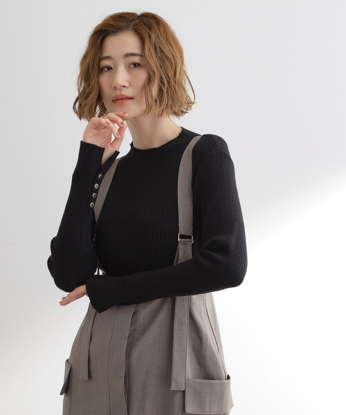 grove(グローブ)の「【吸湿発熱/帯電防止】ハイネックリブプルオーバー(ニット/セーター・レディース・ブラック/オフホワイト/ワインレッド/ライトグレー系2/ベージュ・02/03/01/04/05)」の17枚目の写真