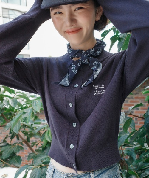 muahmuah(ムーアムーア)の「A'GEM/9 × .kom 『muah muah/ムーアムーア』 COZY ROUND KNIT CARDIGAN/コージーラウンド ニットカーディガン(カーディガン/ボレロ・レディース・アイボリー/ネイビー/グレー/レッド・FREE)」の20枚目の写真