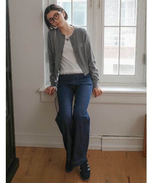 muahmuah(ムーアムーア)の「A'GEM/9 × .kom 『muah muah/ムーアムーア』 COZY ROUND KNIT CARDIGAN/コージーラウンド ニットカーディガン(カーディガン/ボレロ・レディース・アイボリー/ネイビー/グレー/レッド・FREE)」の18枚目の写真
