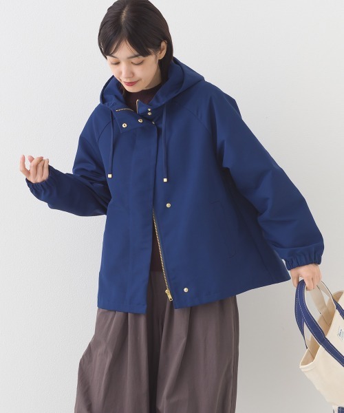 OMNES（オムネス）の「撥水加工ジップアップマウンテンパーカージャケット（マウンテンパーカー・レディース・ベージュ/ネイビー/ブラック/カーキ・FREE）」の4枚目の写真