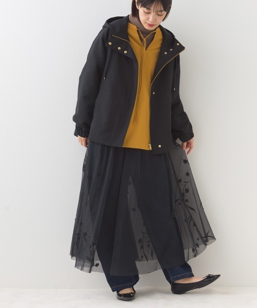 OMNES（オムネス）の「撥水加工ジップアップマウンテンパーカージャケット（マウンテンパーカー・レディース・ベージュ/ネイビー/ブラック/カーキ・FREE）」の6枚目の写真