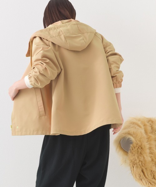 OMNES（オムネス）の「撥水加工ジップアップマウンテンパーカージャケット（マウンテンパーカー・レディース・ベージュ/ネイビー/ブラック/カーキ・FREE）」の11枚目の写真