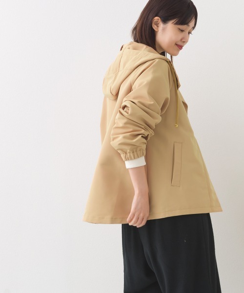 OMNES（オムネス）の「撥水加工ジップアップマウンテンパーカージャケット（マウンテンパーカー・レディース・ベージュ/ネイビー/ブラック/カーキ・FREE）」の13枚目の写真