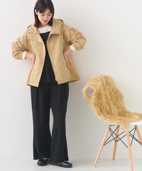 OMNES（オムネス）の「撥水加工ジップアップマウンテンパーカージャケット（マウンテンパーカー・レディース・ベージュ/ネイビー/ブラック/カーキ・FREE）」の14枚目の写真