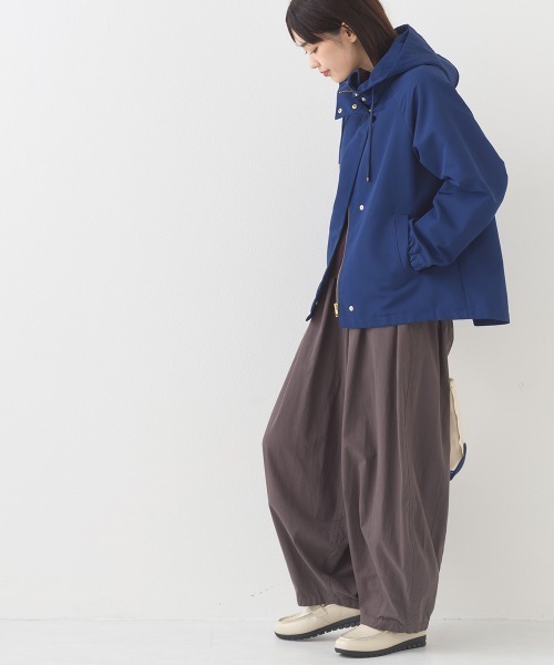 OMNES（オムネス）の「撥水加工ジップアップマウンテンパーカージャケット（マウンテンパーカー・レディース・ベージュ/ネイビー/ブラック/カーキ・FREE）」の20枚目の写真