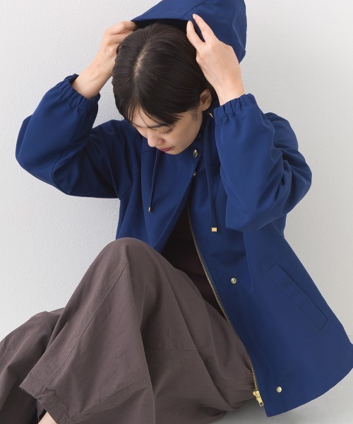 OMNES（オムネス）の「撥水加工ジップアップマウンテンパーカージャケット（マウンテンパーカー・レディース・ベージュ/ネイビー/ブラック/カーキ・FREE）」の22枚目の写真