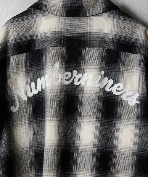 NUMBER (N)INE(ナンバーナイン)の「COTTON OMBRE PLAID FLANNEL EMBROIDERY BACK LOGO OPEN COLLAR SHIRT / コットン オンブレー チェック 刺繍 バック ロゴ オープンカラー シャツ(シャツ/ブラウス・メンズ・ベージュ/グレー・2/3/4)」の5枚目の写真